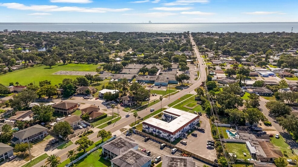 More Photos Of 955 Knox McRae Dr, Titusville Apartments For Sale
