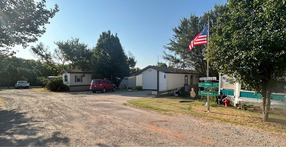 More Photos Of 823 56th Ave, Stillwater Manufactured Housing Mobile Home Park For Sale
