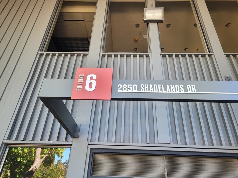 More Photos Of 2835 Mitchell Dr, Walnut Creek Unknown For Lease