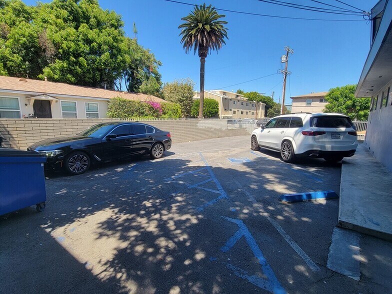 More Photos Of 11101 Venice Blvd, Los Angeles Medical For Lease