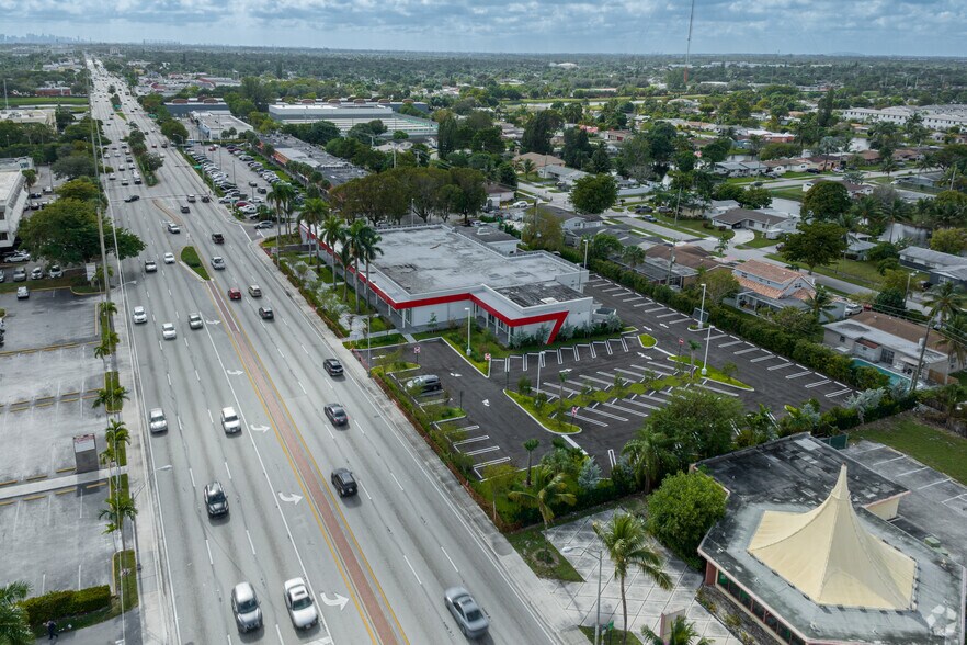 More Photos Of 20450 NW 2nd Ave, Miami Storefront For Lease