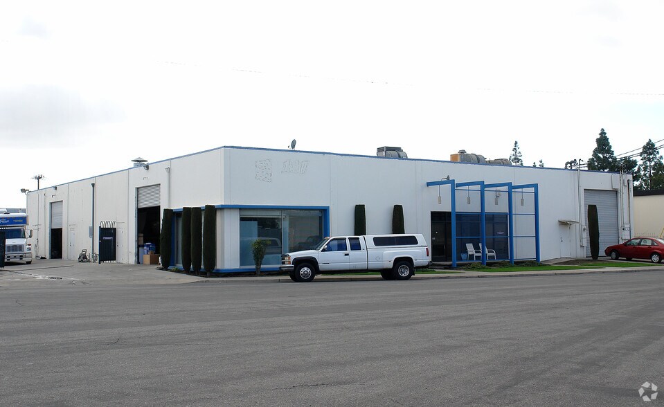 Primary Photo Of 7542 Santa Rita Cir, Stanton Warehouse For Lease