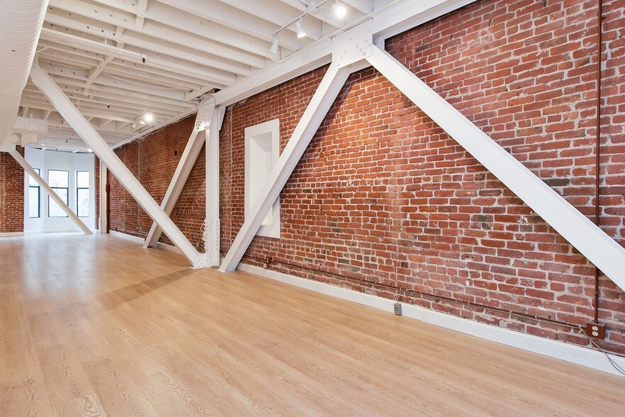 More Photos Of 1242 Market St, San Francisco Loft Creative Space For Lease