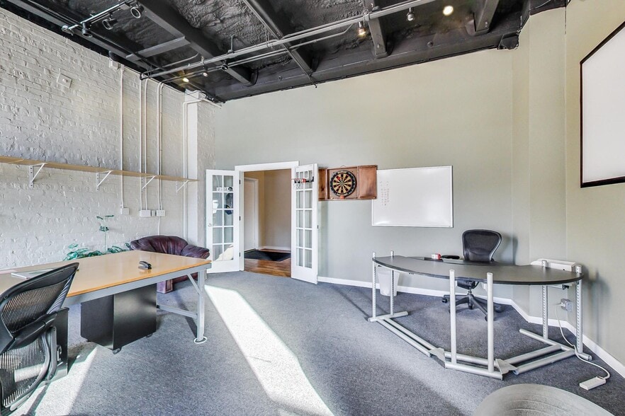 More Photos Of 400-420 N May St, Chicago Loft Creative Space For Lease