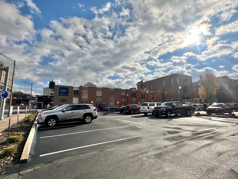 More Photos Of 345 Wyoming Ave, Scranton Office For Lease