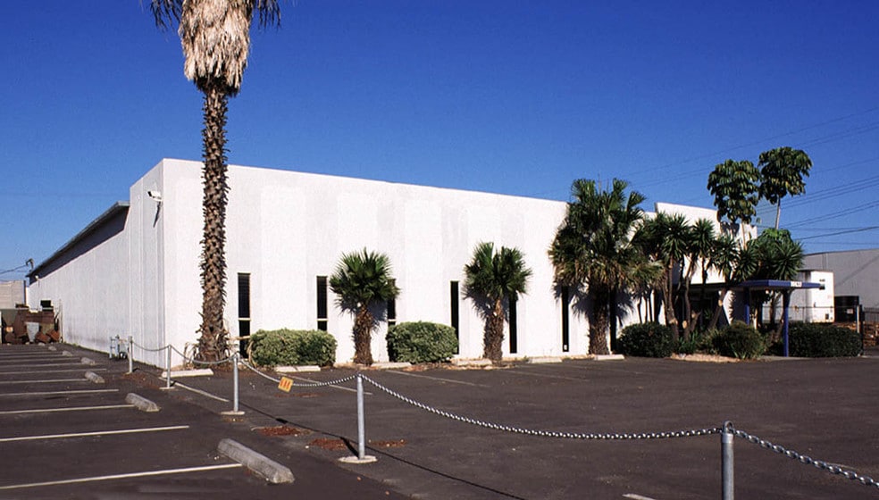More Photos Of 10637 Midway Ave, Cerritos Warehouse For Lease