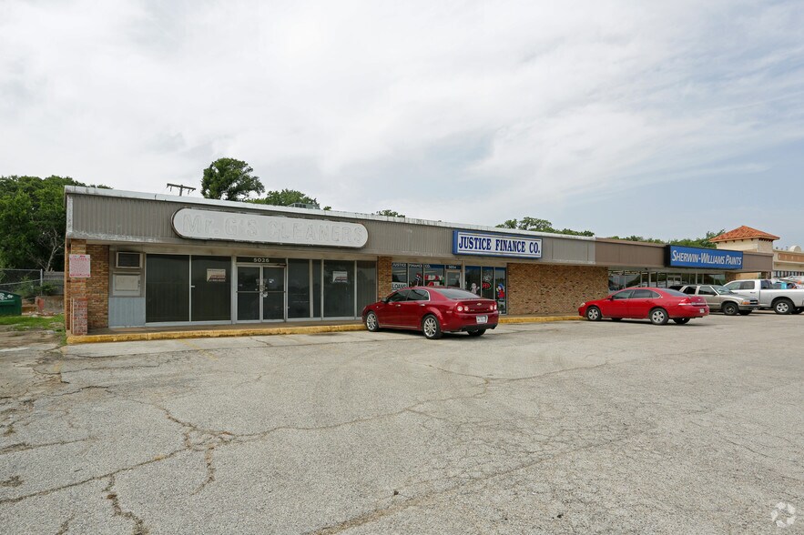 More Photos Of 5020-5026 E Lancaster Ave, Fort Worth Freestanding For Lease