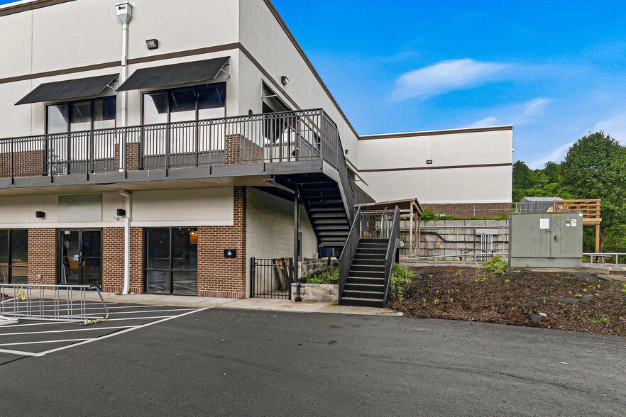 More Photos Of 1880 N Eastman Rd, Kingsport Unknown For Lease