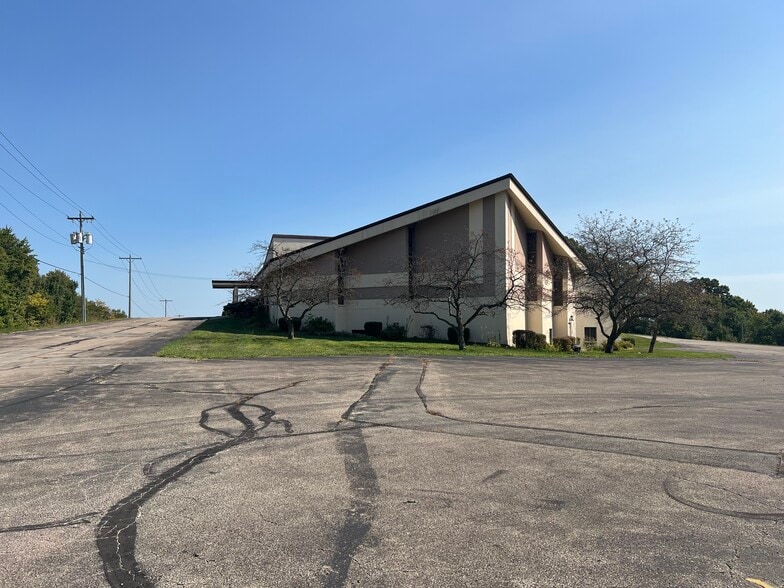 More Photos Of 4019 US 422, Pulaski Religious Facility For Sale