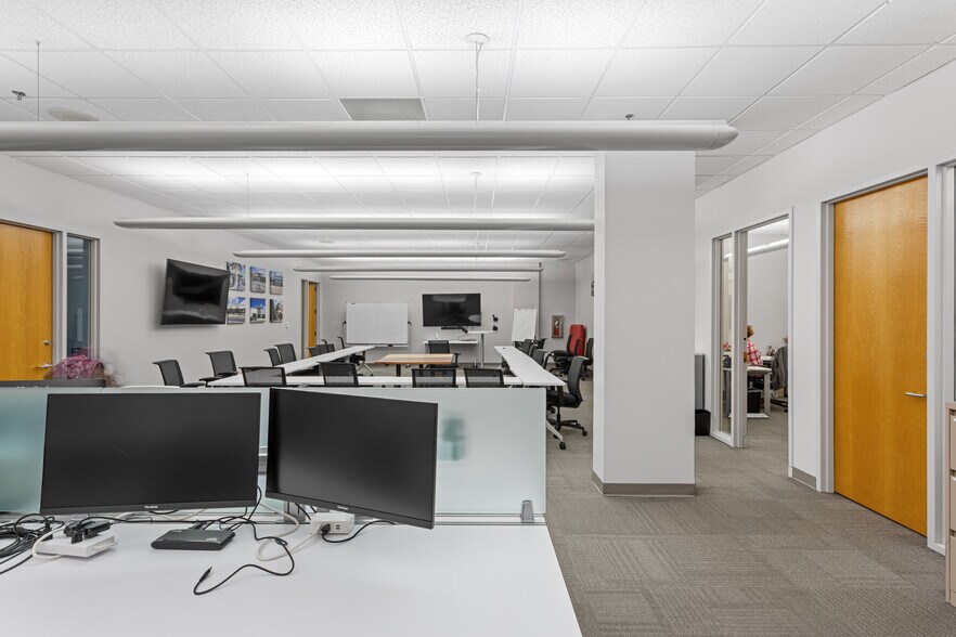 More Photos Of 7525 NW 4th Blvd, Gainesville Medical For Lease