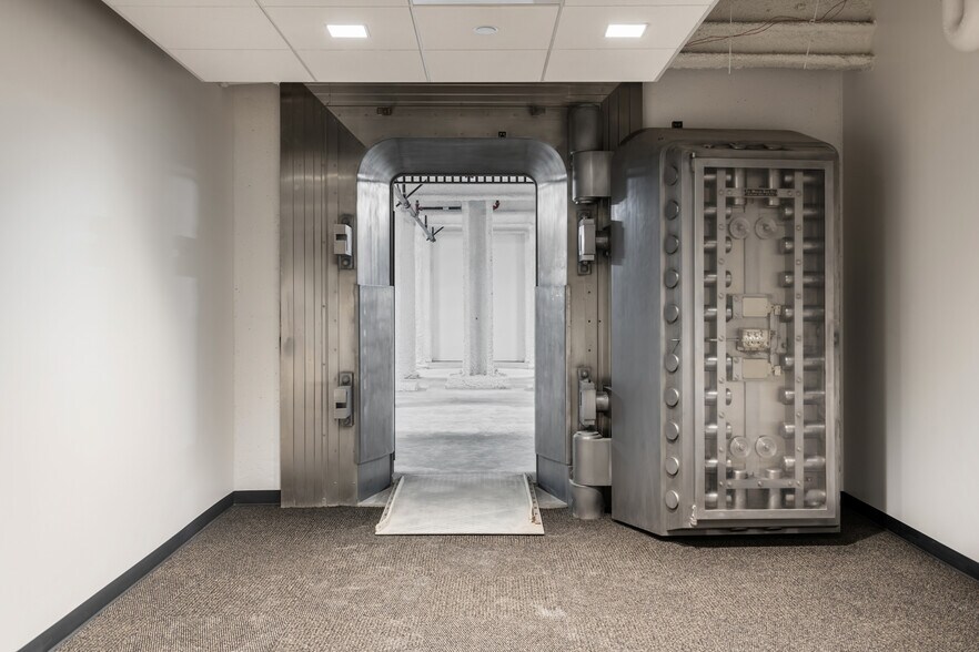 More Photos Of 1015 2nd Ave, Seattle Office For Lease