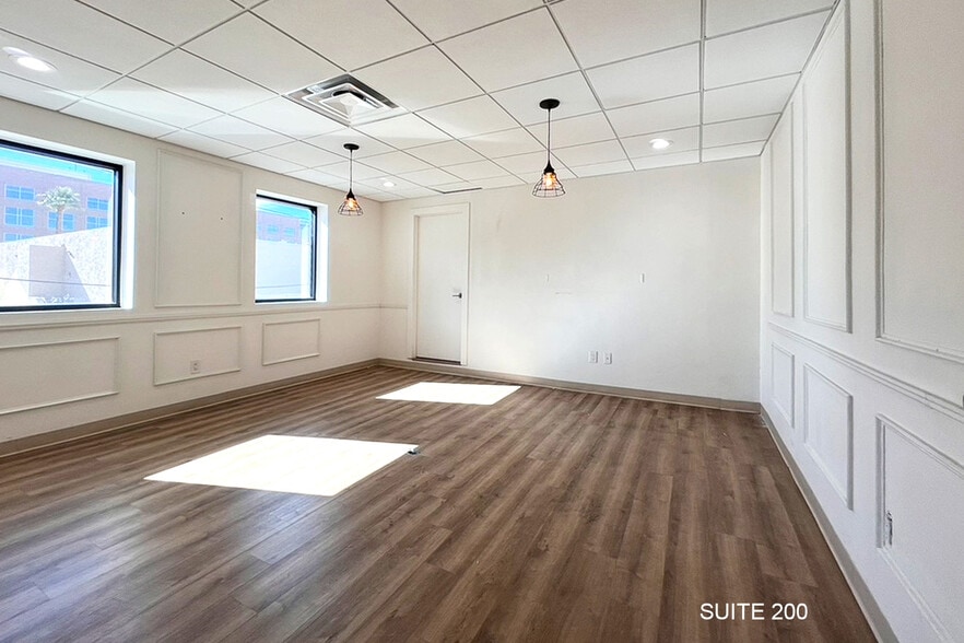 More Photos Of 1805 W Van Buren St, Phoenix Storefront Retail Office For Lease