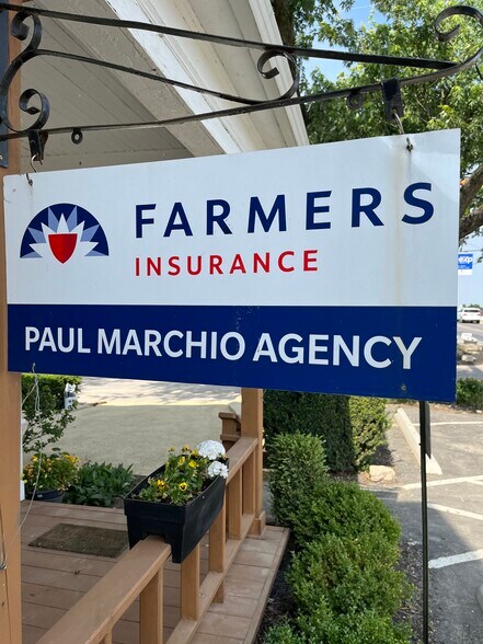 More Photos Of 1550 Lewis Center Rd, Lewis Center Freestanding For Sale