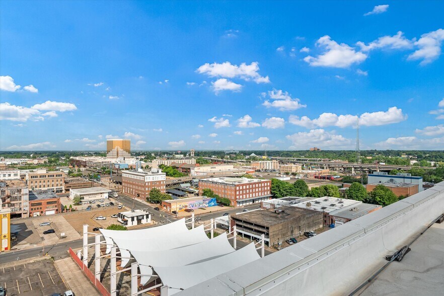 More Photos Of 610 Marshall St, Shreveport Office For Sale