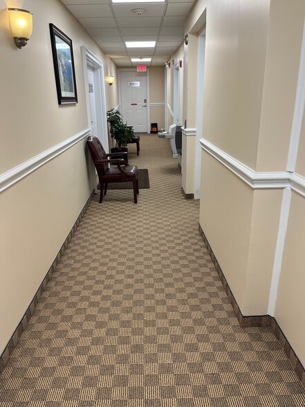 More Photos Of 162 East Ave, Norwalk Office For Lease