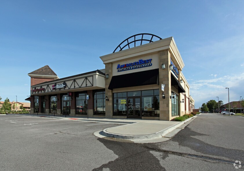 Primary Photo Of 651-659 NE Blue Pky, Lee's Summit Storefront For Lease
