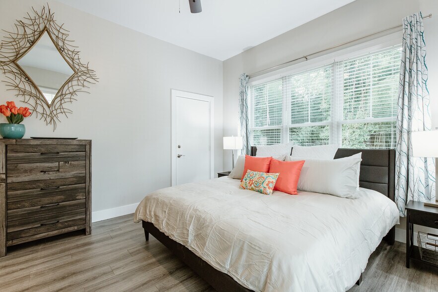 More Photos Of 616 S Converse St, Spartanburg Apartments For Sale