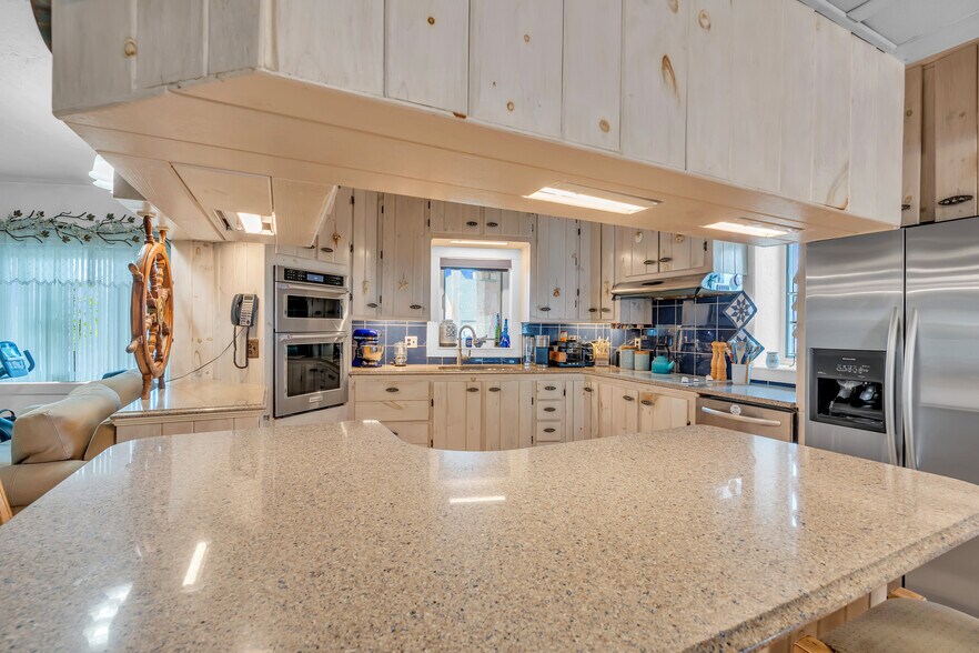 More Photos Of 1008 Ocean Ave, Point Pleasant Beach Hotel For Sale