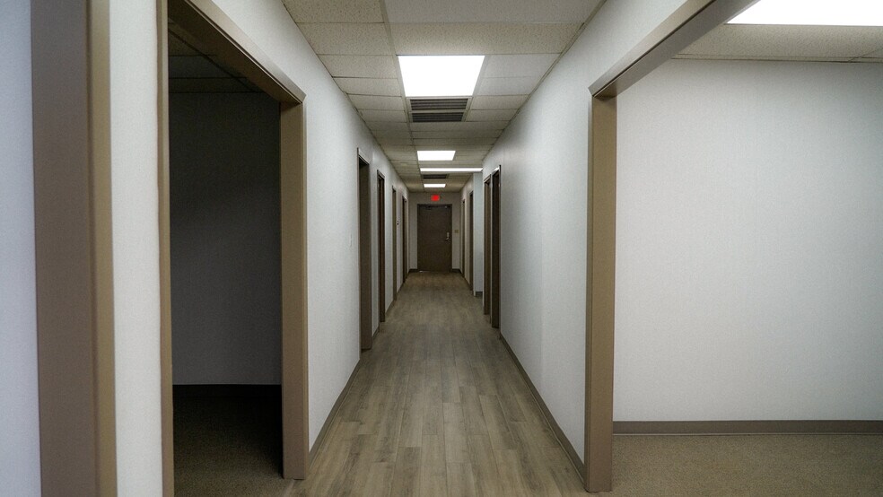 More Photos Of 3801 Cockrell Ave, Fort Worth Manufacturing For Lease