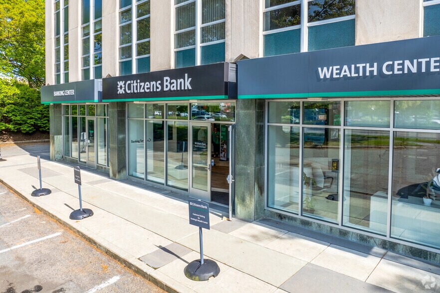 More Photos Of 1330 Boylston St, Chestnut Hill Office For Lease