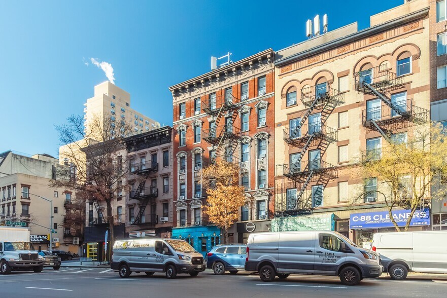 More Photos Of 1685 1st Ave, New York Multifamily For Sale