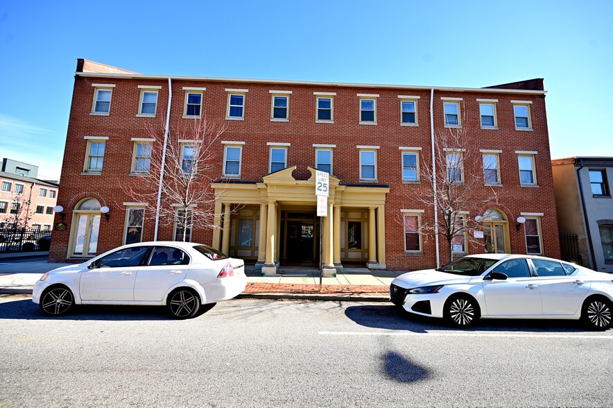 More Photos Of 723 S Charles St, Baltimore Office Residential For Sale