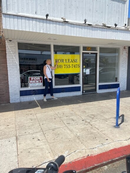 More Photos Of 952-956 Garnet Ave, San Diego Storefront For Lease