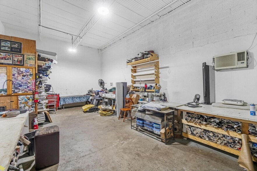 More Photos Of 2111 SW 31st Ave, Hallandale Beach Warehouse For Sale