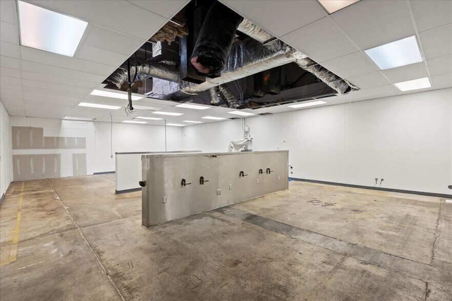 More Photos Of 925 Jefferson St, Salt Lake City Warehouse For Lease