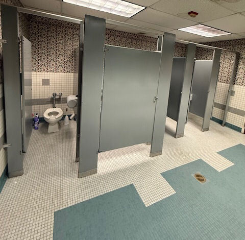 More Photos Of 1059 E Tri County Blvd, Oliver Springs Office Residential For Sale