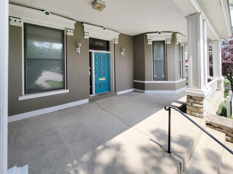 More Photos Of 1730 Madison Rd, Cincinnati Office For Sale