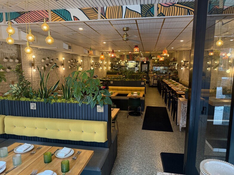 More Photos Of 1559 N Milwaukee Ave, Chicago General Retail For Lease