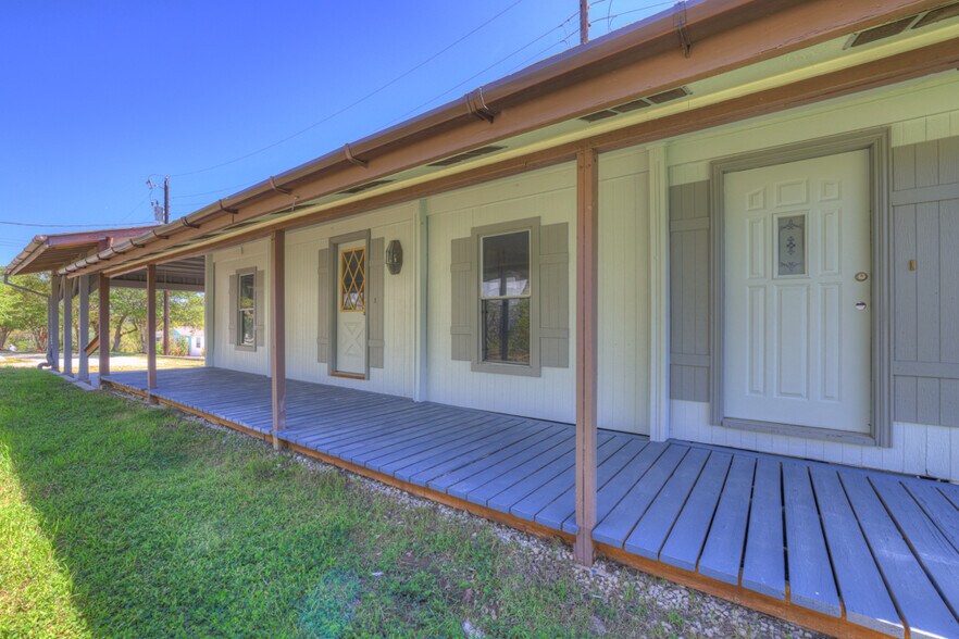 More Photos Of 200 Peggs Pl, Canyon Lake Specialty For Sale