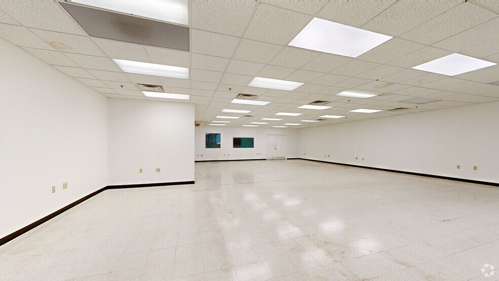 Photo of Mezz Floor Ste 