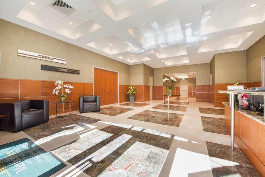 More Photos Of 135 San Lorenzo Ave, Coral Gables Office For Lease