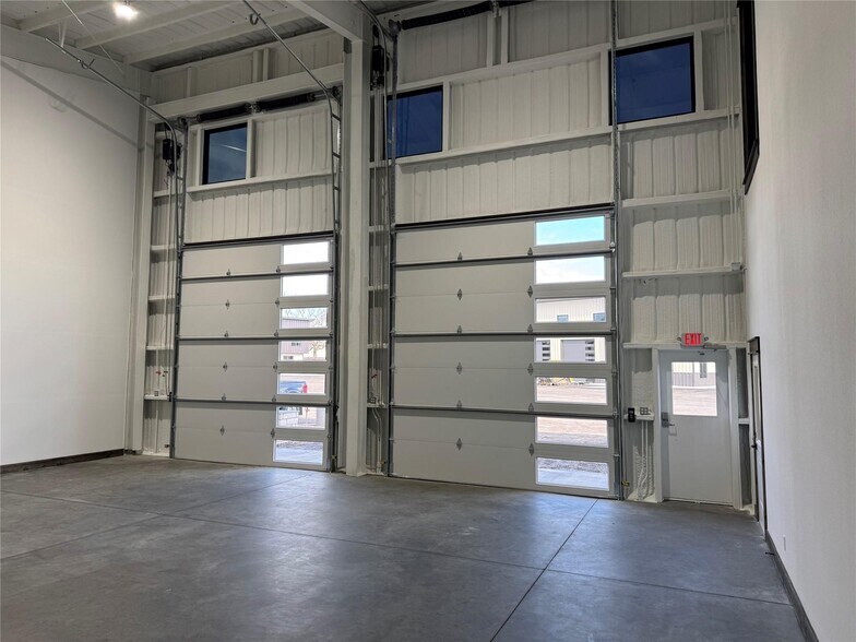 More Photos Of 2720 Ranger Hwy, Weatherford Light Distribution For Lease