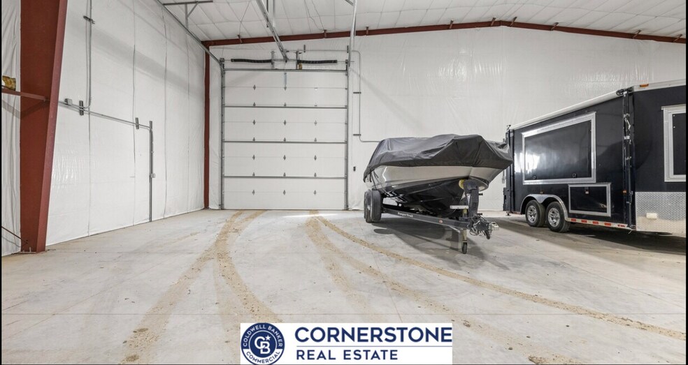 More Photos Of 214 Jon St, Glenrock Industrial For Sale