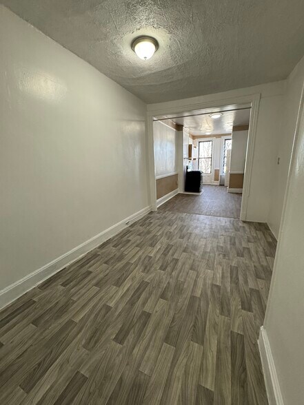 More Photos Of 1707 Stanhope St, Ridgewood Apartments For Sale