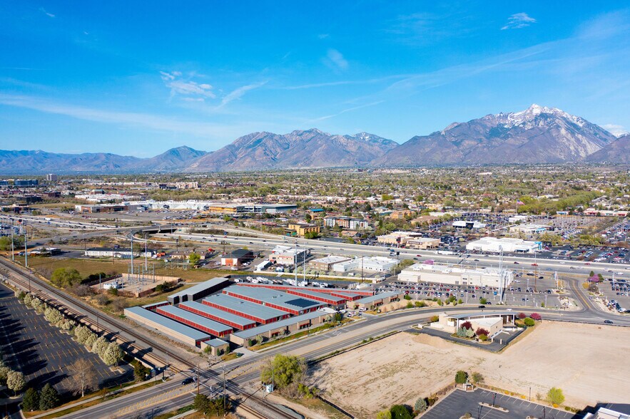 More Photos Of 10808 S 300 W, South Jordan Office For Sale