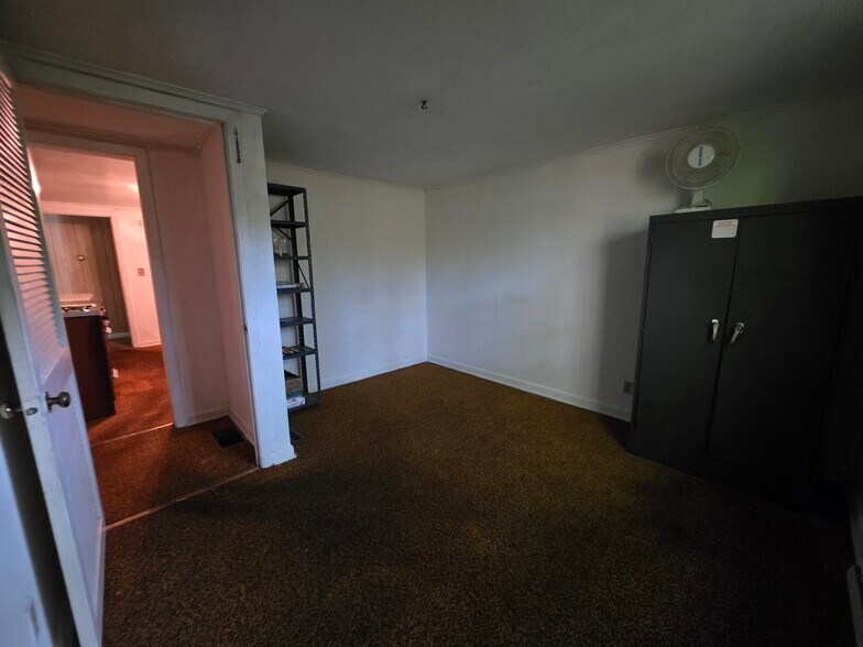 More Photos Of 7850 NY-5, Saint Johnsville Restaurant For Sale