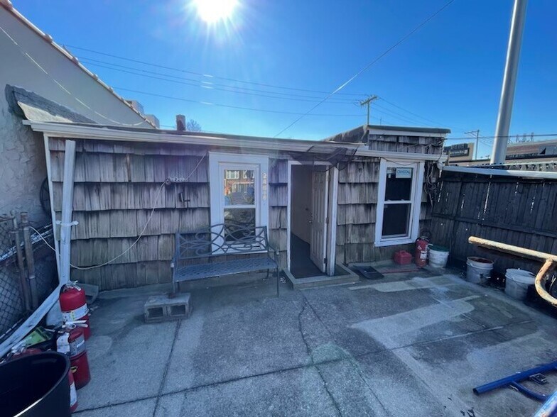 24761 Jericho Tpke, Bellerose, NY 11426 Storefront Retail Office For