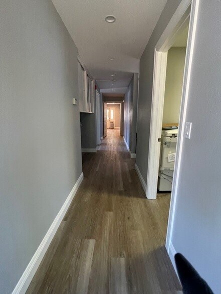 More Photos Of 444 W Washington St, Carson City Office For Sale