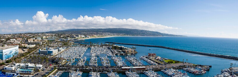 More Photos Of 208-214 Yacht Club Way, Redondo Beach Office For Lease