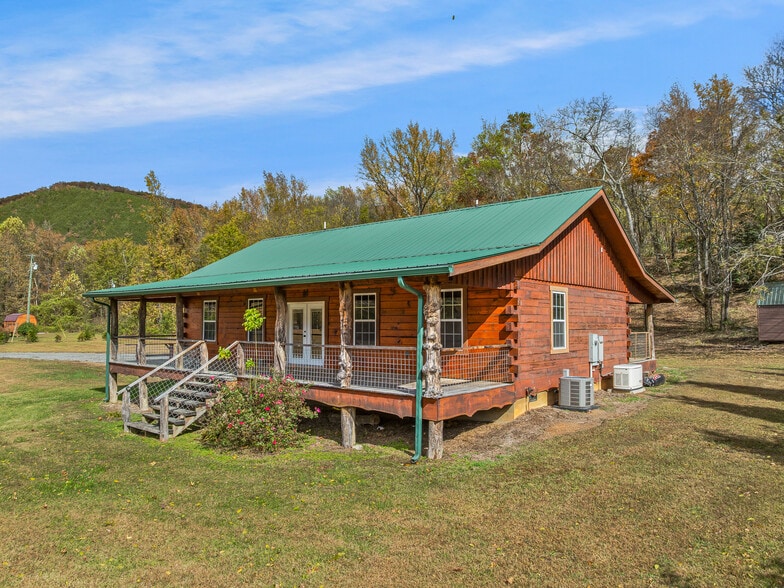 More Photos Of 1640-642 River Rd, Hot Springs Apartments For Sale