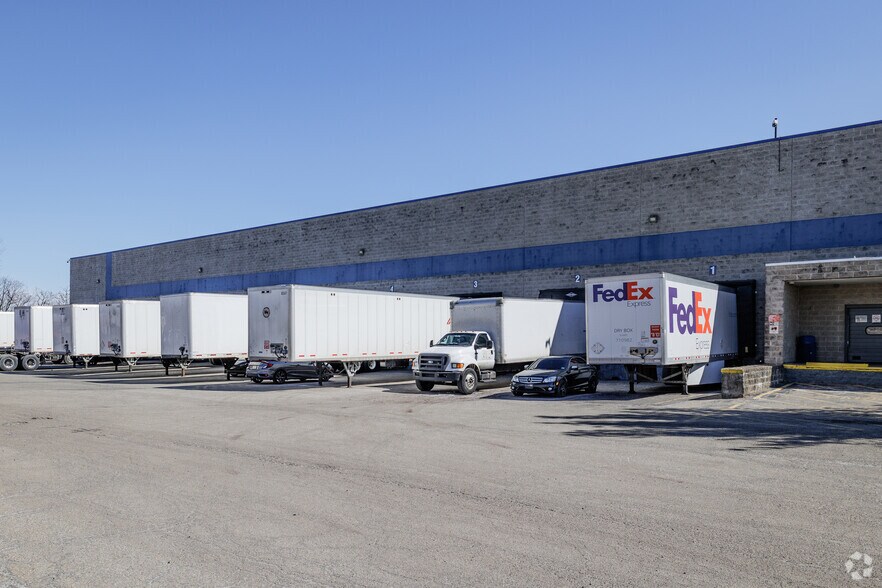 More Photos Of 300 Howmedica Way, Rutherford Warehouse For Lease