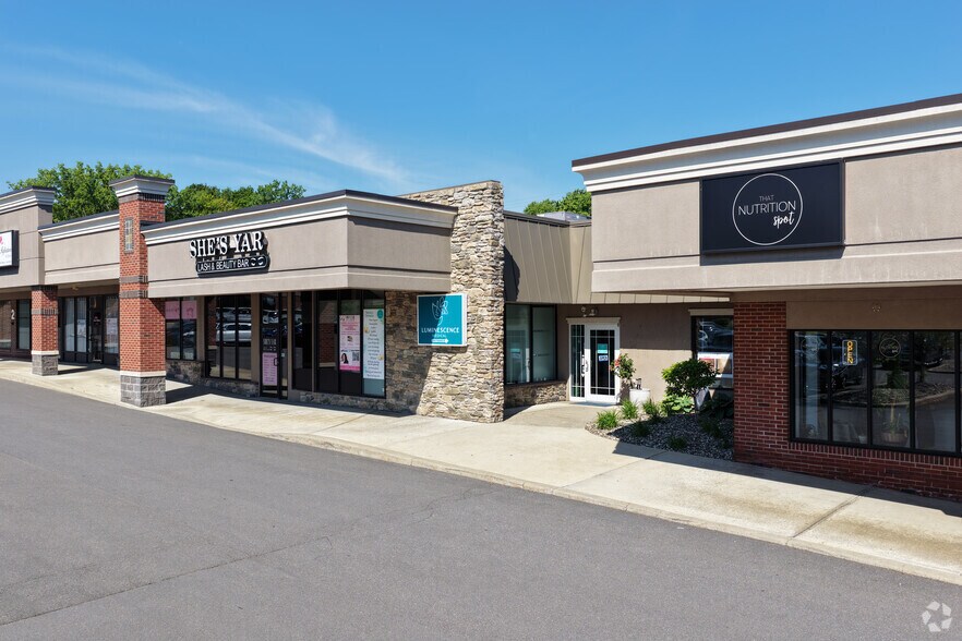 More Photos Of 1202 Troy Schenectady Rd, Latham Unknown For Lease