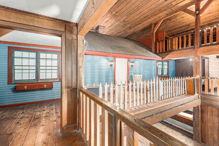 More Photos Of 11347 SE State Route DD, Gower Lodge Meeting Hall For Sale