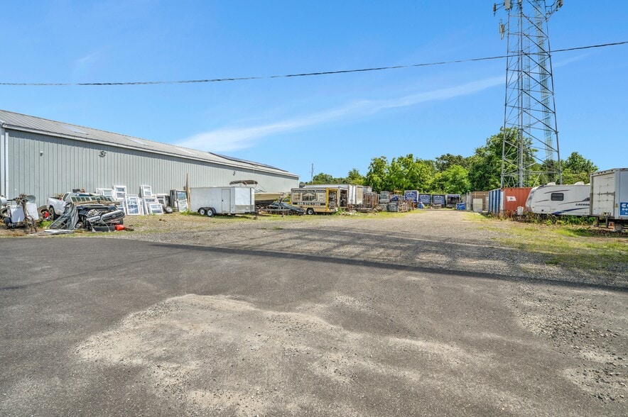 More Photos Of 1651 Sicklerville Rd, Sicklerville Self Storage For Sale