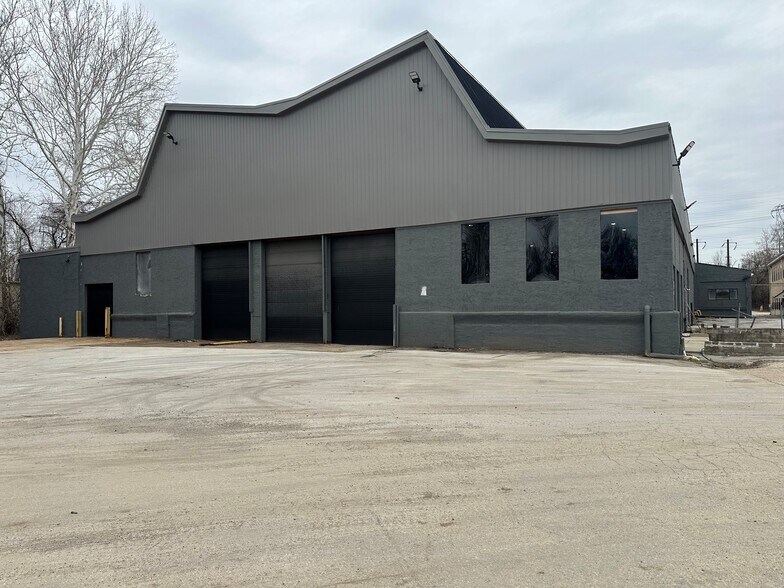 Primary Photo Of 1304 Conshohocken Rd, Conshohocken Unknown For Lease