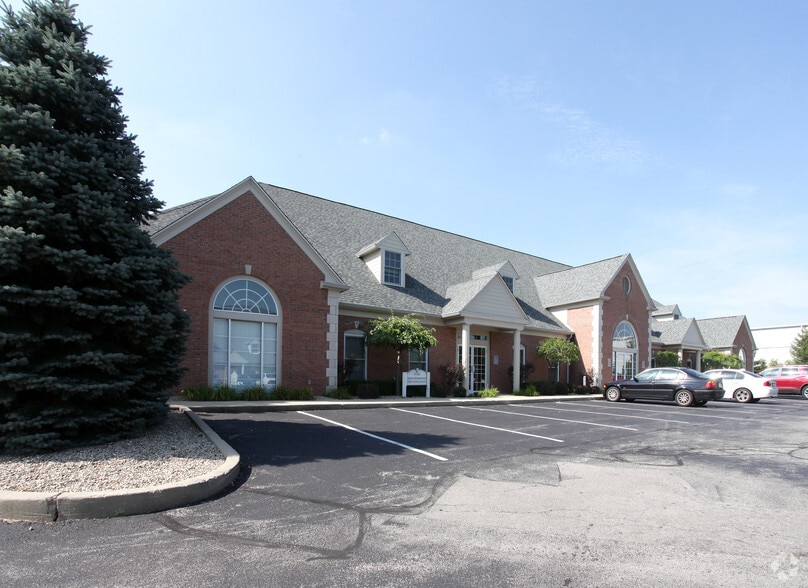 More Photos Of 9750 Lantern Rd, Fishers Office For Lease